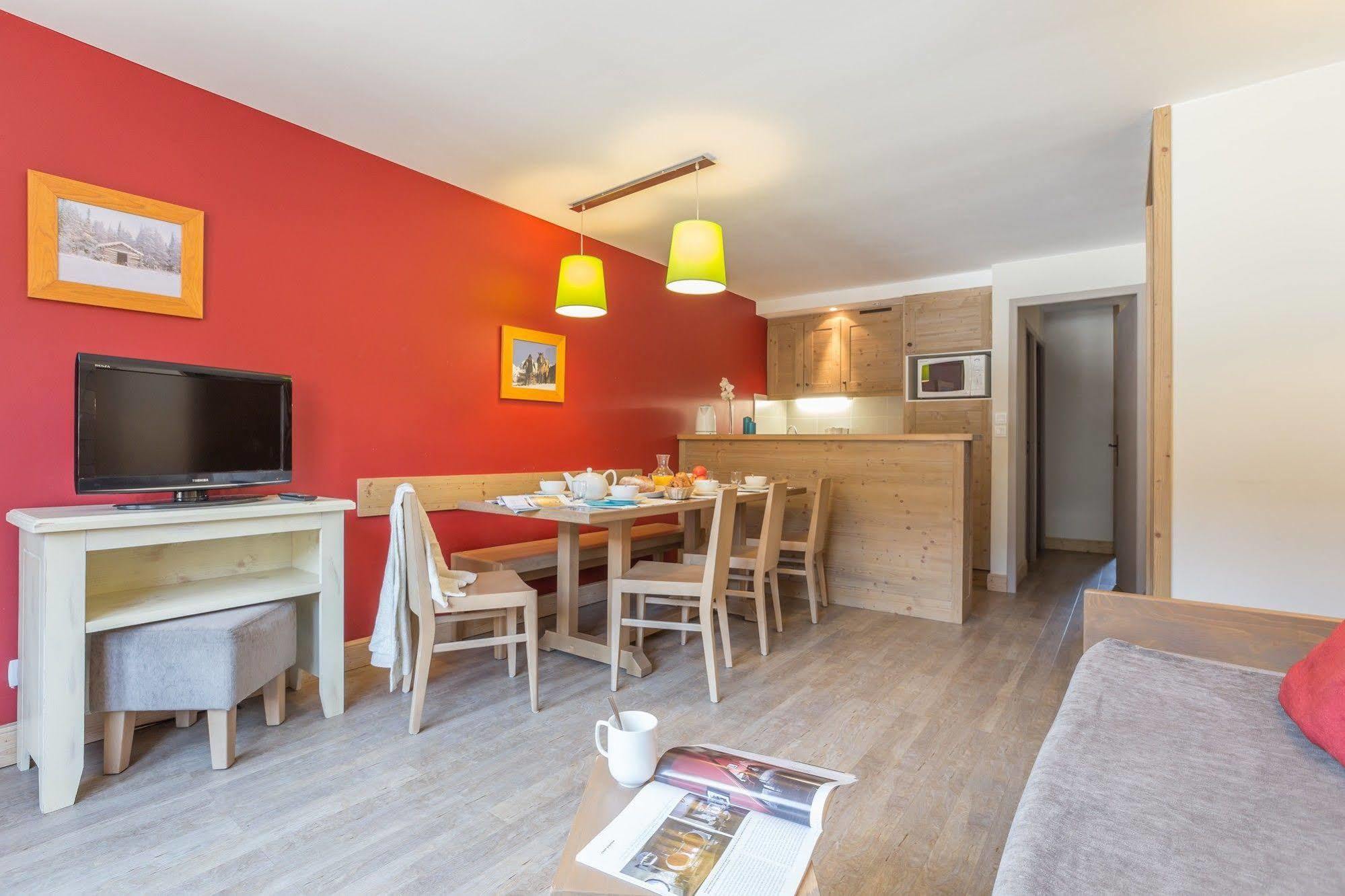 Pierre & Vacances Residence Le Christiana La Tania Εξωτερικό φωτογραφία